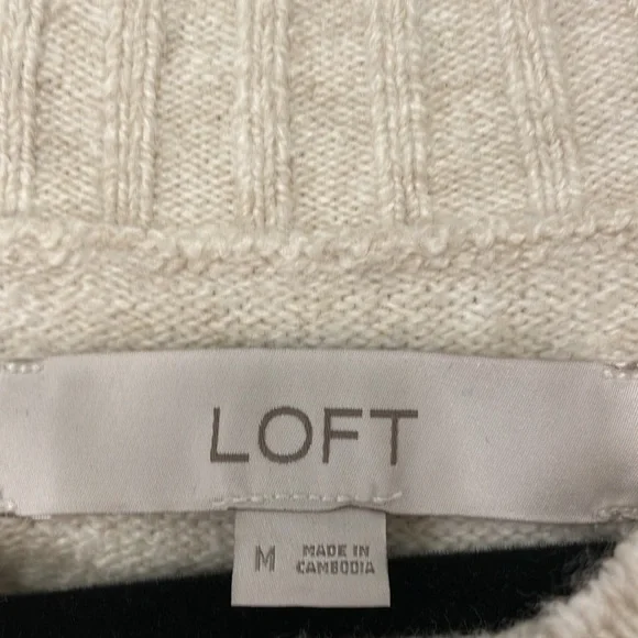 LOFT Cream and Black Eiffel Tower Paris Crew Neck Sweater Size M - Picture 7 of 8